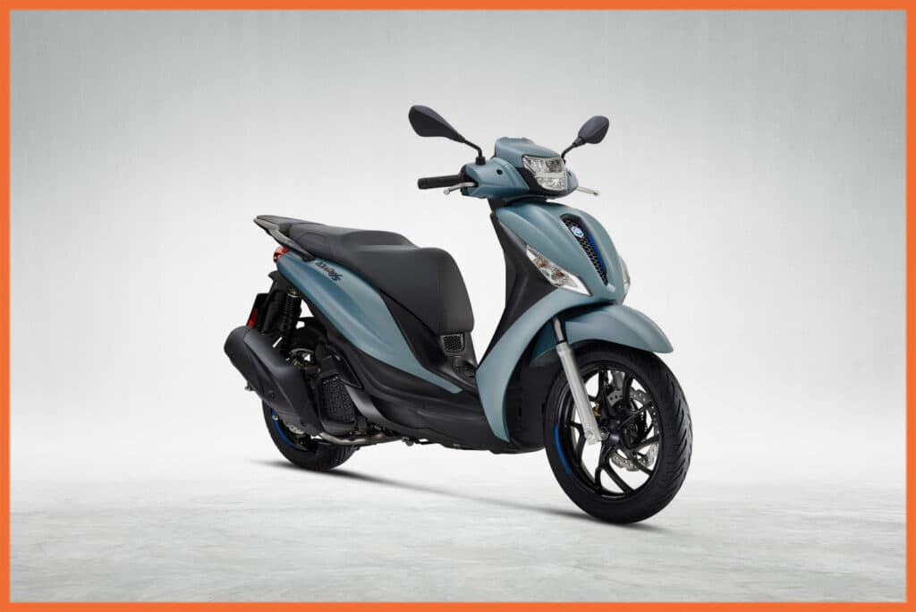 Piaggio Medley 125cc, Loukis Rentals, Paros