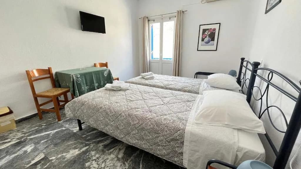 Triple Room