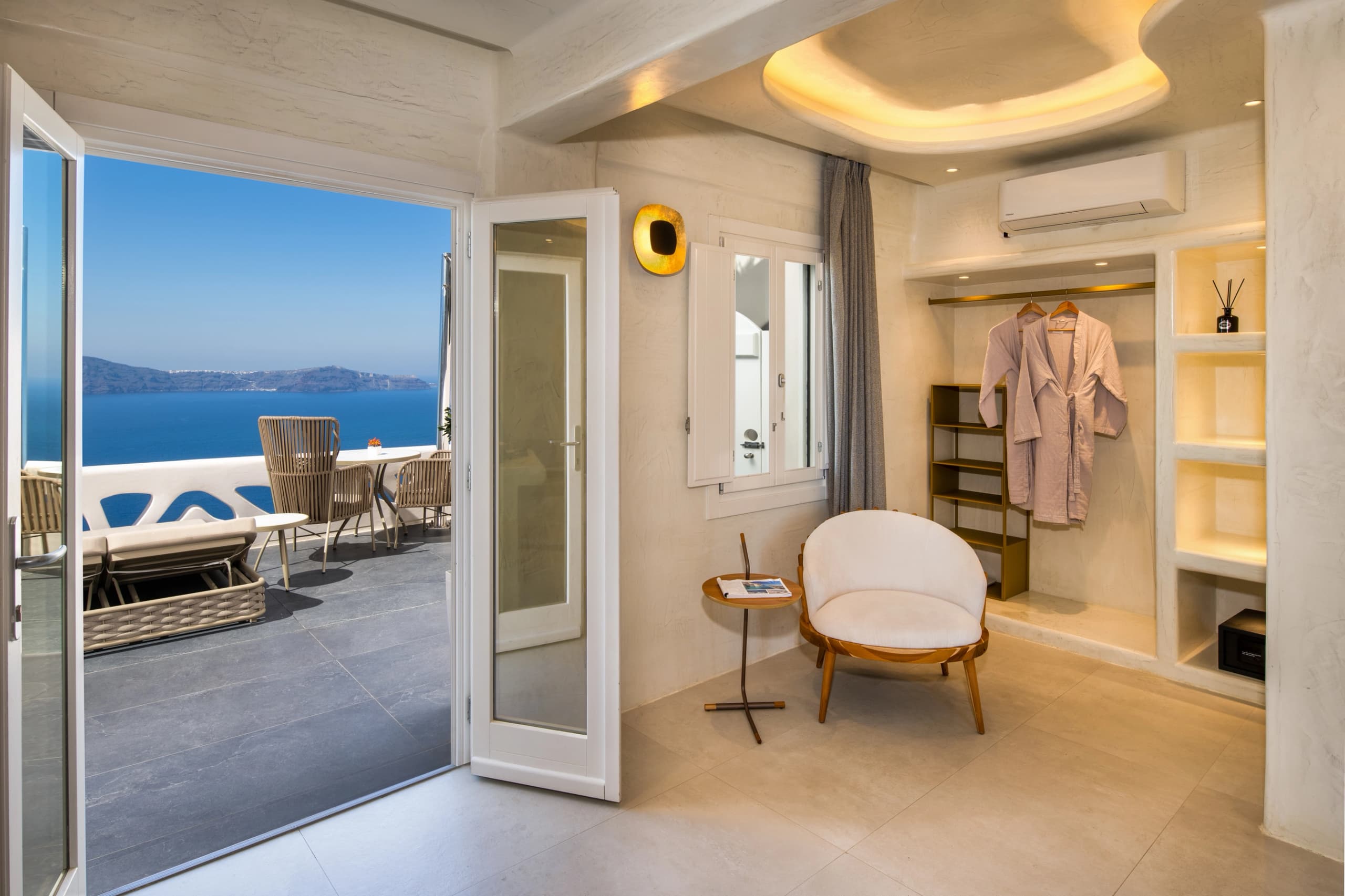 Honeymoon Suite