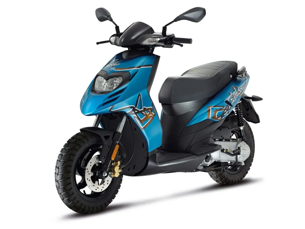 Cat B – Piaggio Typhoon | 50 — Chaniotis | Paros Rentals® rental in Paros