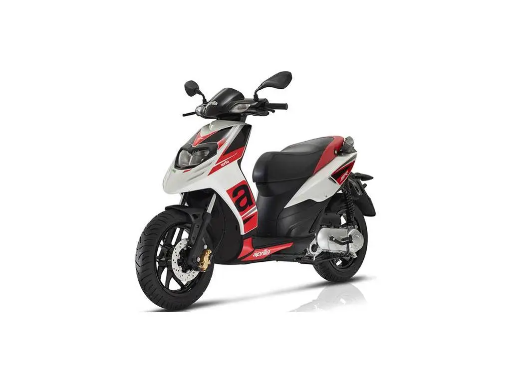 Cat B ā Aprilia Sr Motard | 50 ā Chaniotis | Paros RentalsĀ® rental in Paros