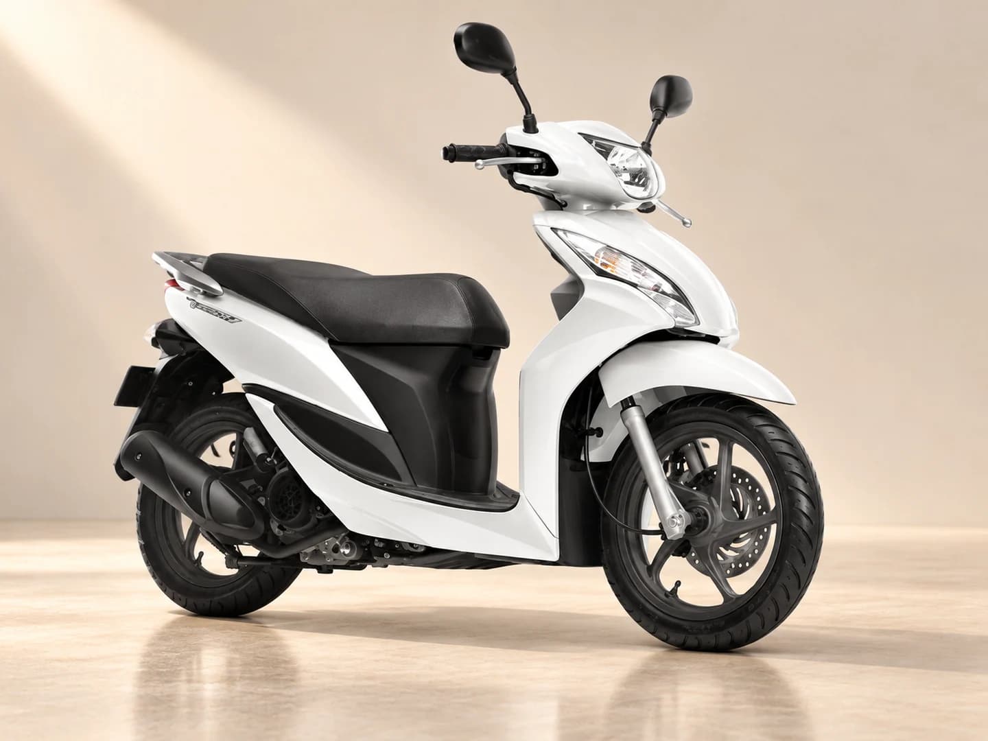 Honda Vision 110cc, Santorini Rent Me, Santorini