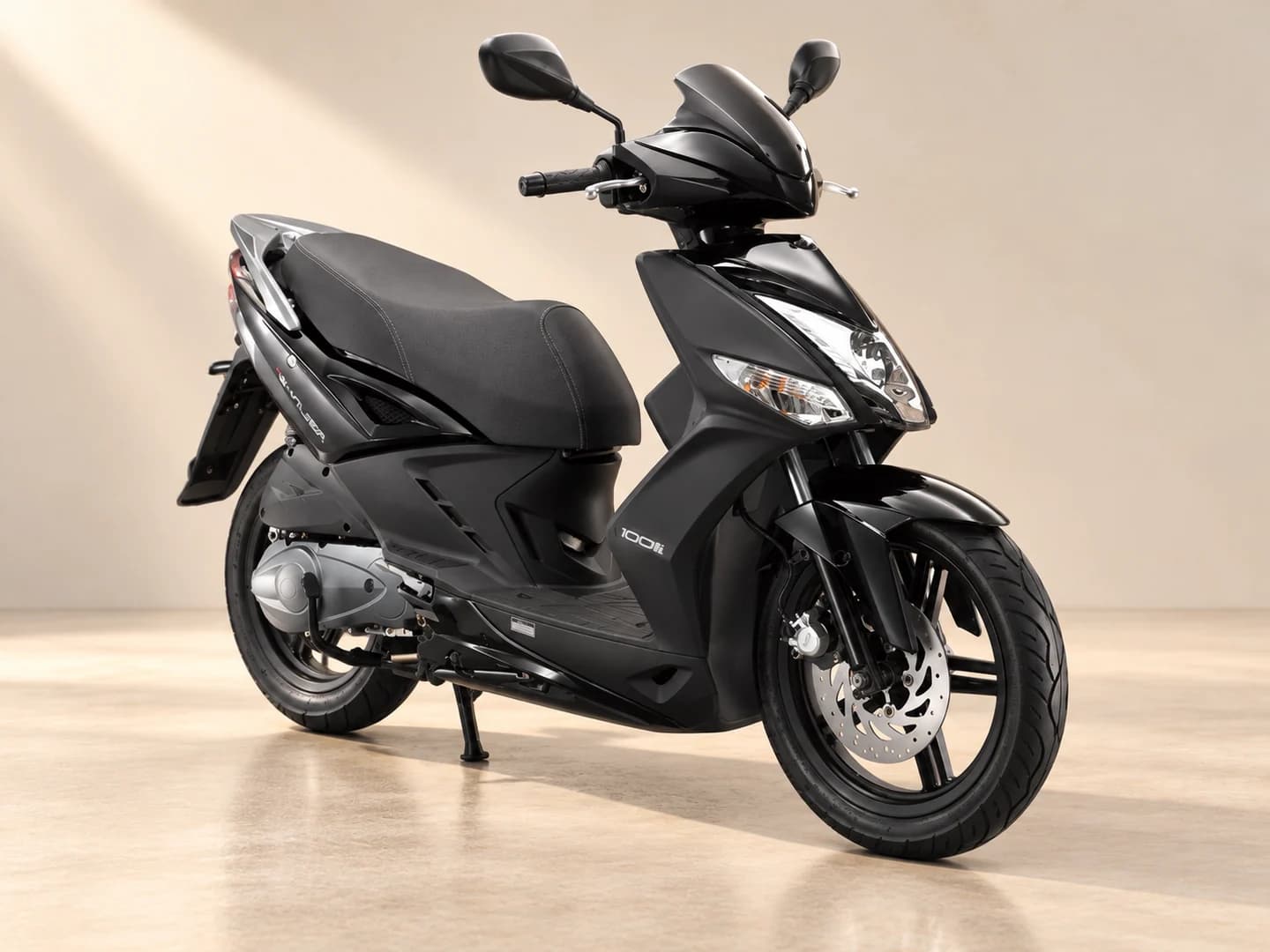Kymco Agility 16+ 125cc, Santorini Rent Me, Santorini
