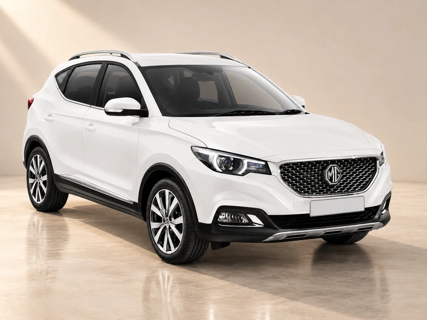 MG SUV ZS, AGGELOS Rentals, Antiparos