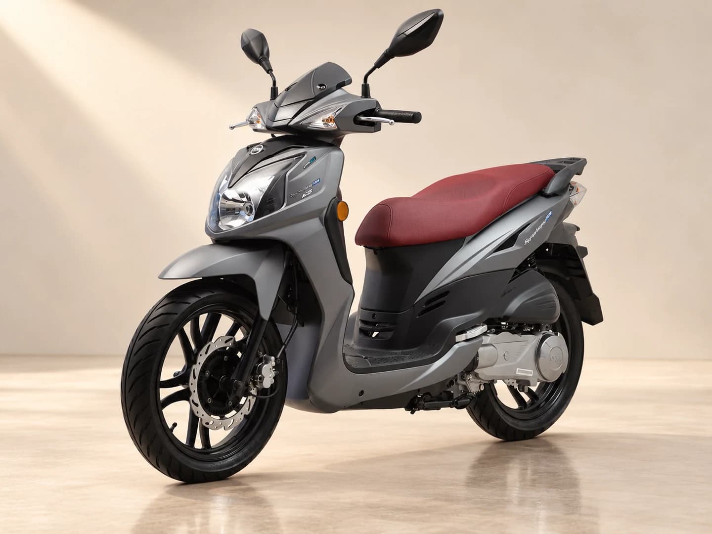 Scooter 125cc, AGGELOS Rentals, Paros