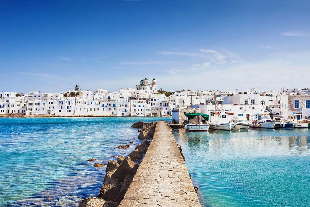 Rent a car in Antiparos