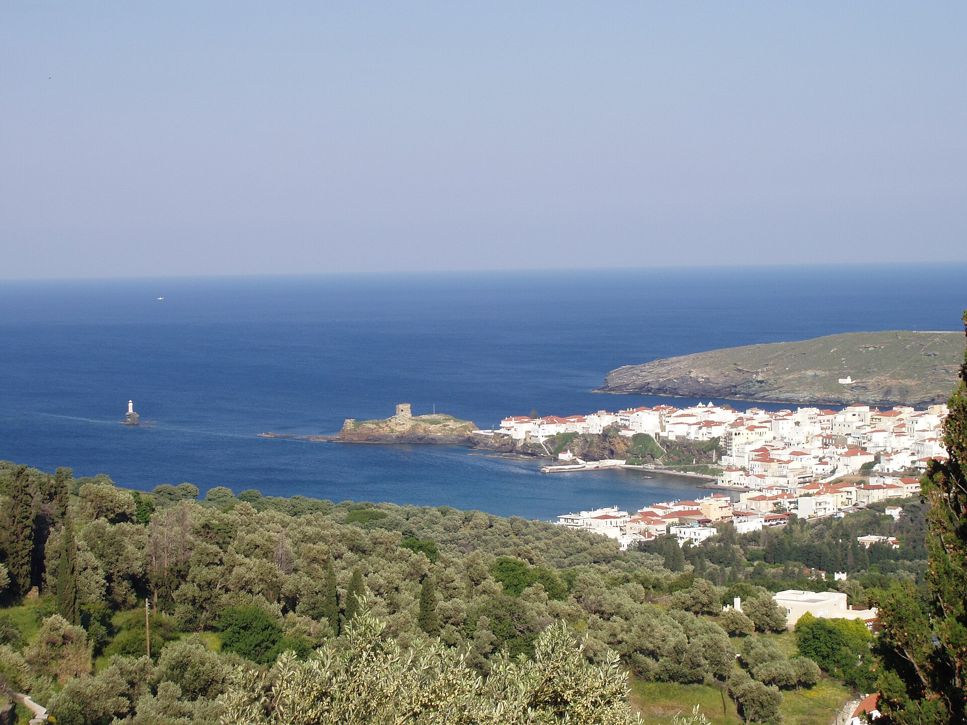 Chora (Andros-stad), Andros: Neoklassiek juweel aan zee