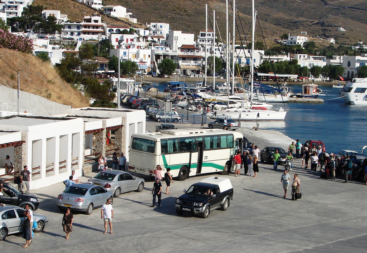 Merichas, Kythnos : La porte de l'île