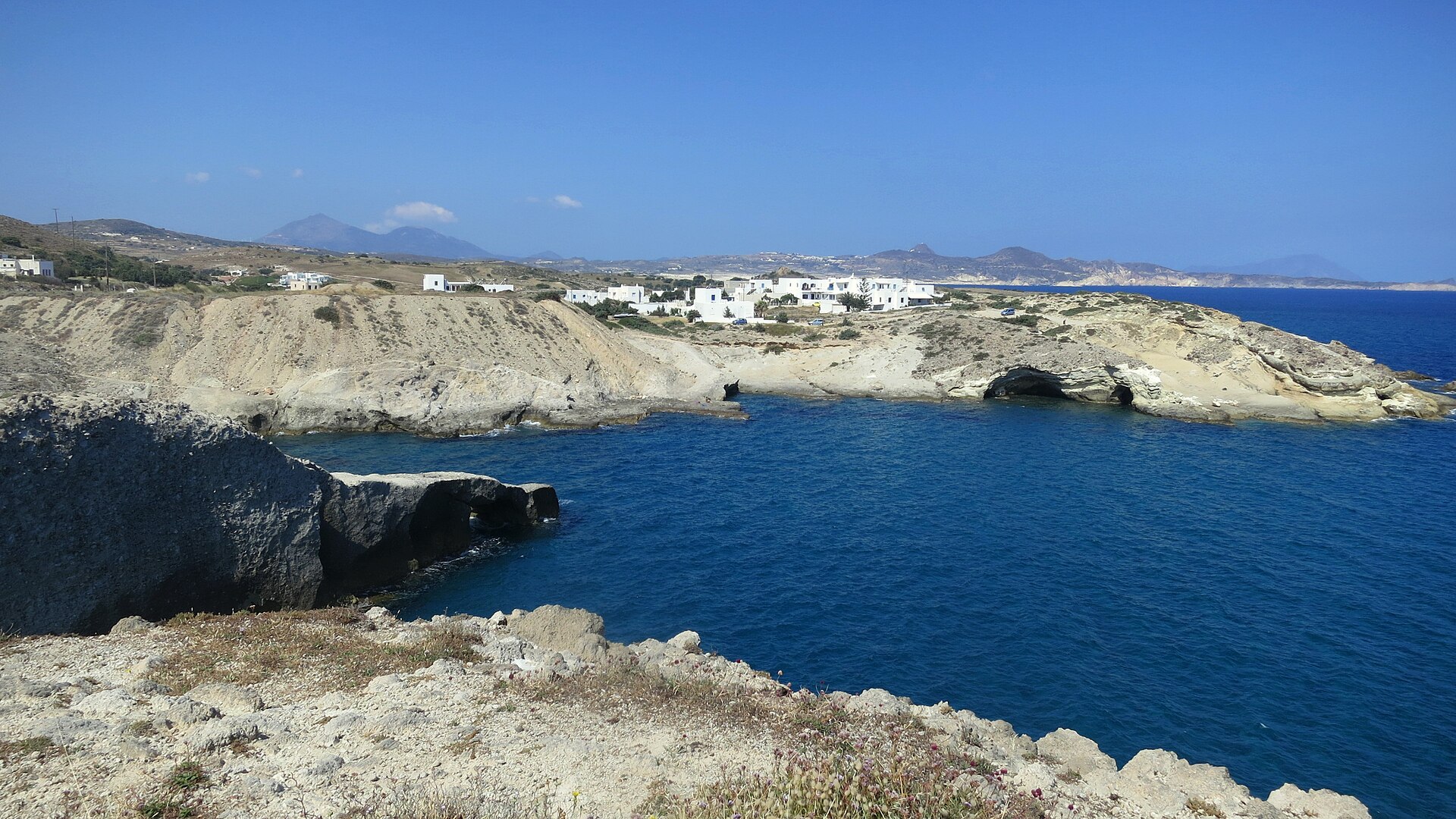Strand Papafragas, Milos: Spectaculair & afgezonderd