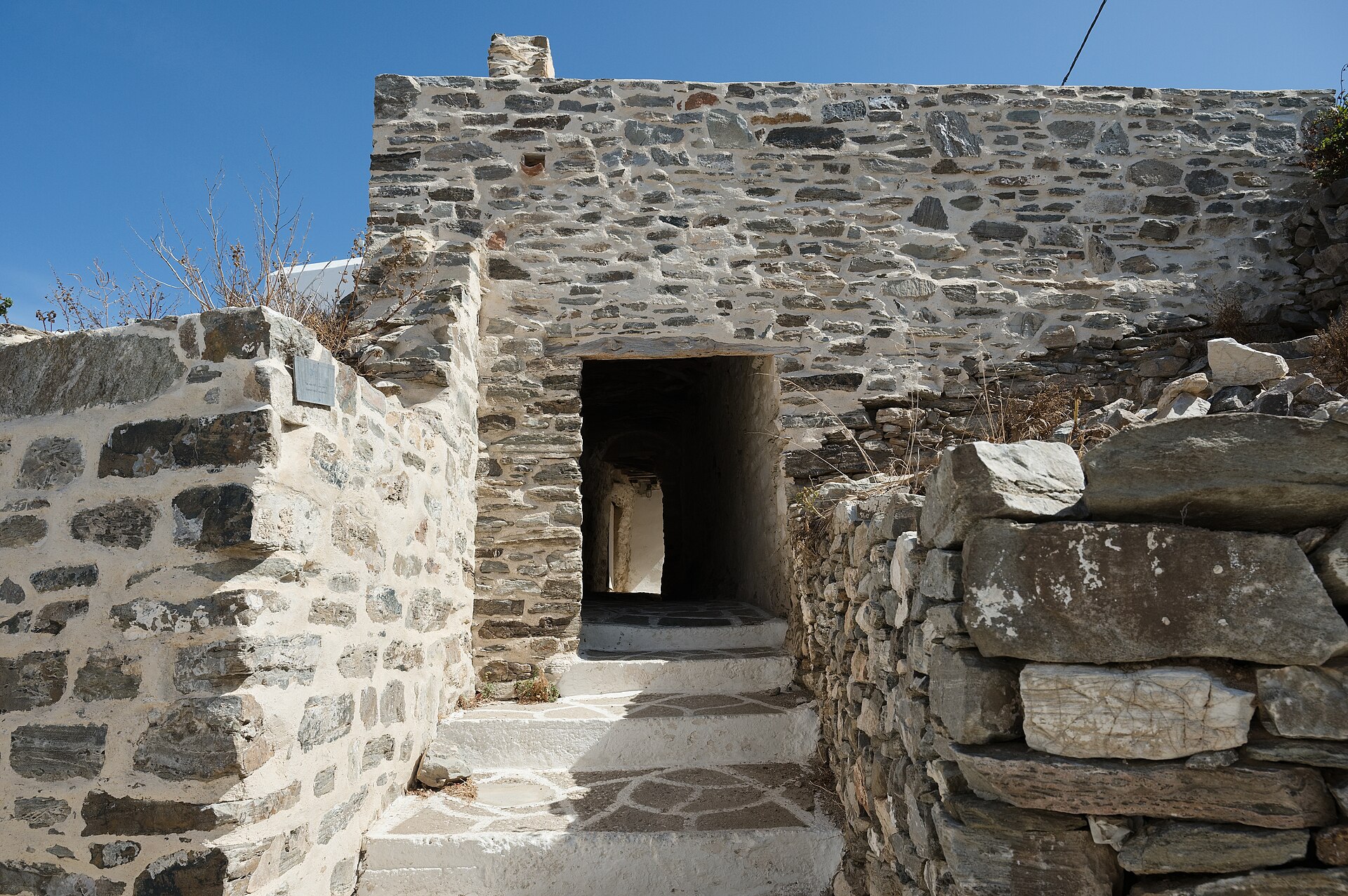 Chora & Kastro, Sikinos: The Twin Hilltop Heart